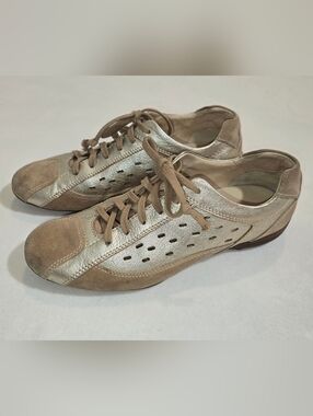 Di Piu Attimo Italian Leather Metallic Champagne and Suede Sneakers EU 41